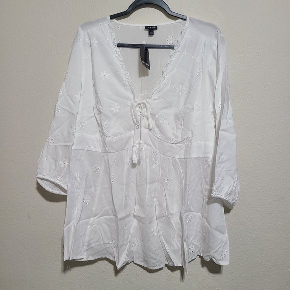 Torrid Challis Floral Eyelet Babydoll Top Plus Size 1X White $65.50 - Picture 1 of 6
